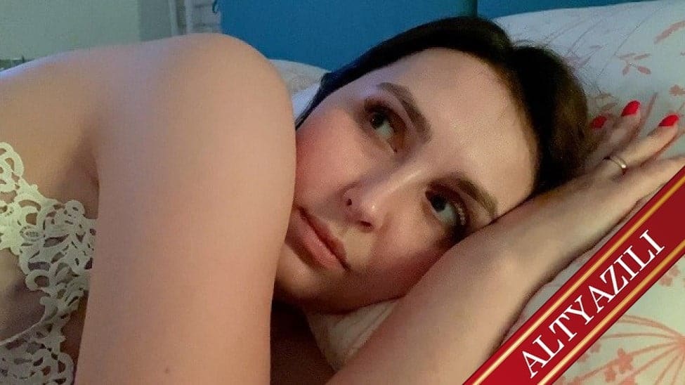 Çektiğimiz videoyu izleyen şirket annemi pornocu yapmak istiyor Bölüm 3
